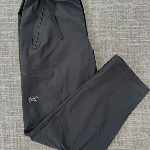 Arc'teryx Black Hiking Wide Leg Pants